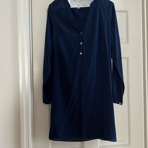 Beautiful silk navy Lilly Pulitzer dress